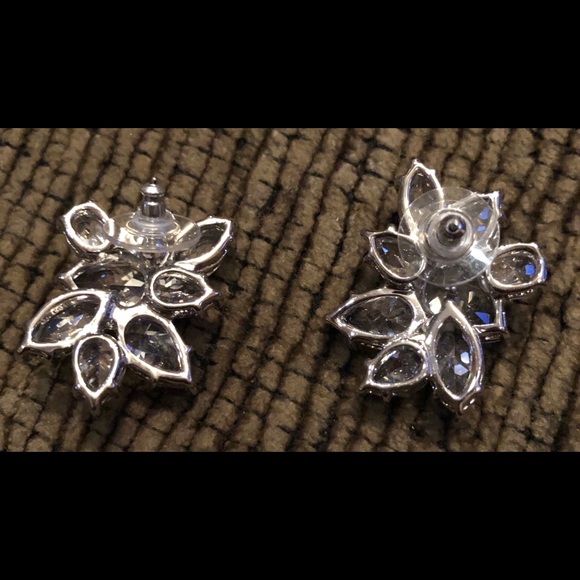 Earrings (#149) - Picture 2 of 2